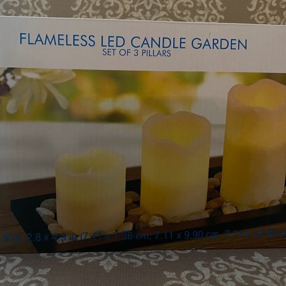 Decorative Tray w/ 3 Flameless candles - Picture 8 of 9